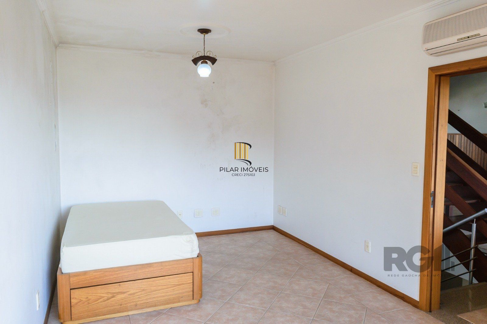 Casa 3 dormitórios no bairro Chácara das Pedras