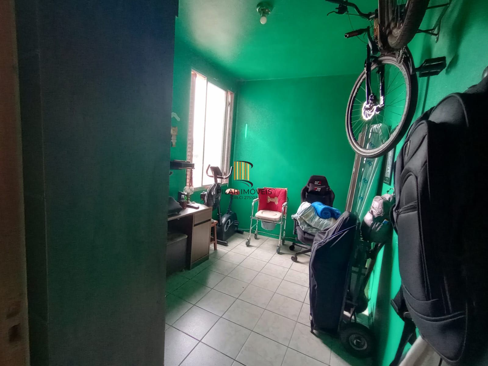 Apartamento 2 dormitórios no bairro Azenha