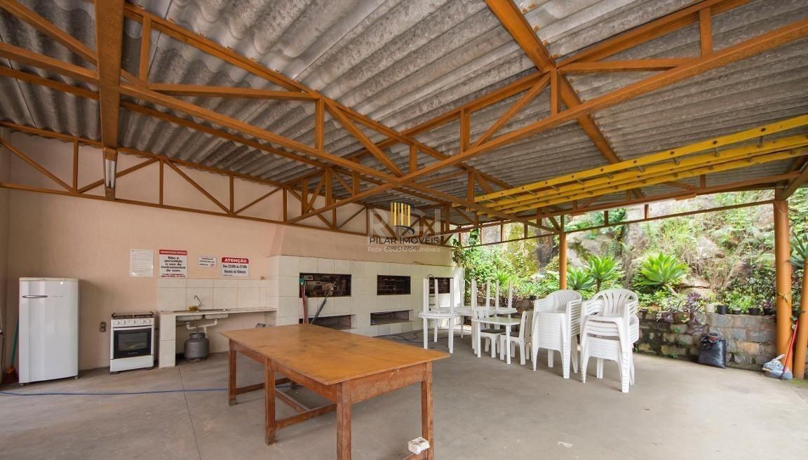 Apartamento para Venda - 60m², 2 dormitórios, 1 vaga - Rio Branco