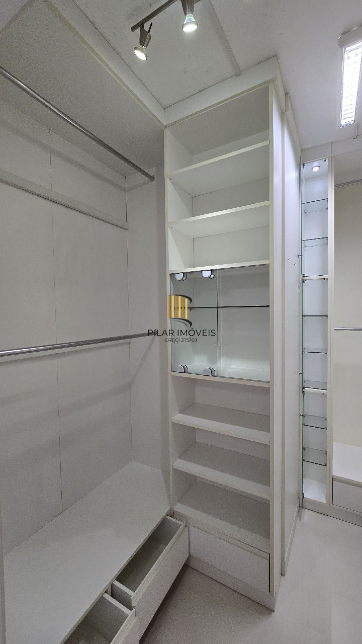 Apartamento 3 dormitórios no bairro Partenon