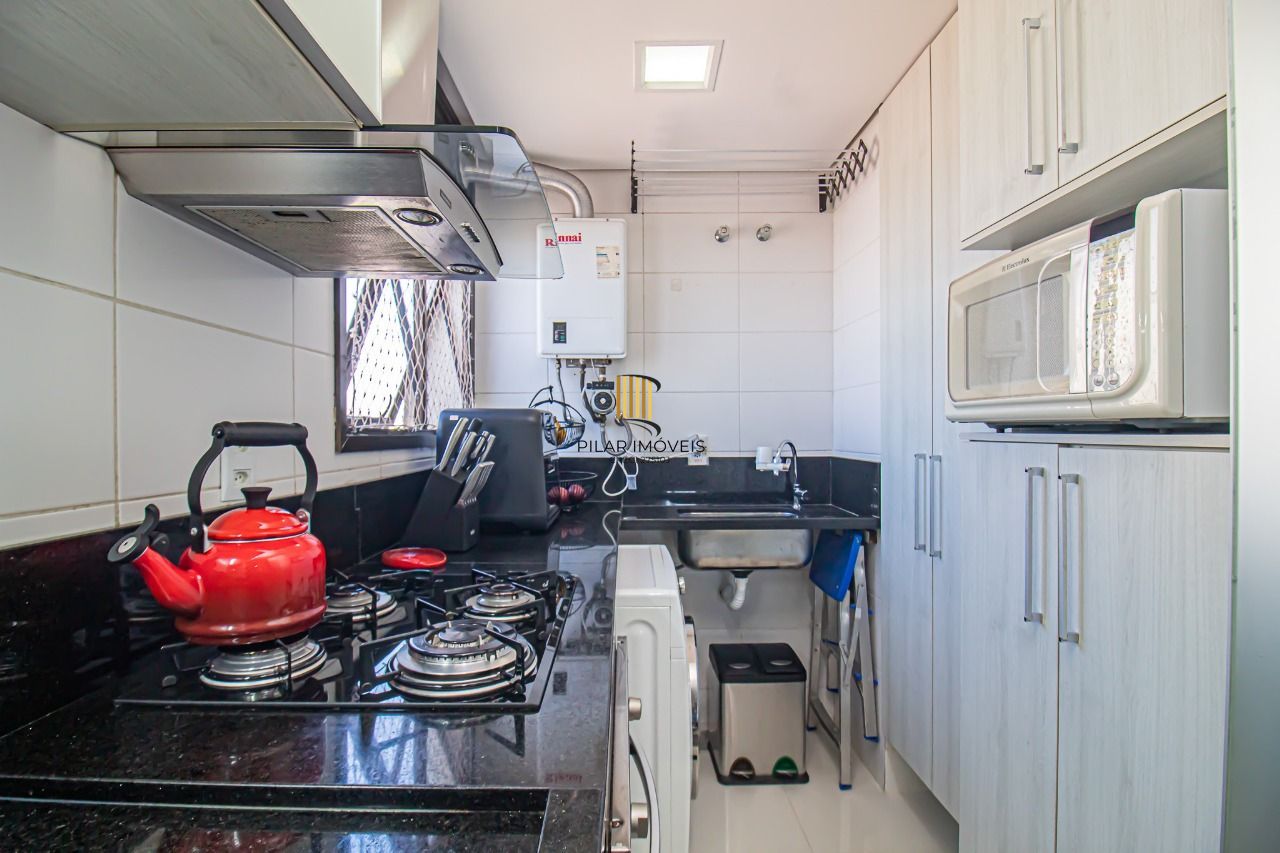 Lindo apartamento de 71m² de 2 dormitórios no bairro Partenon.