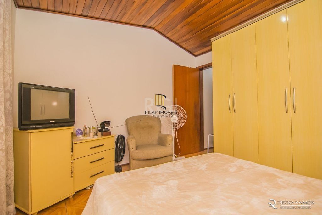 Casa de Condomínio 2 dormitórios no bairro Morro Santana