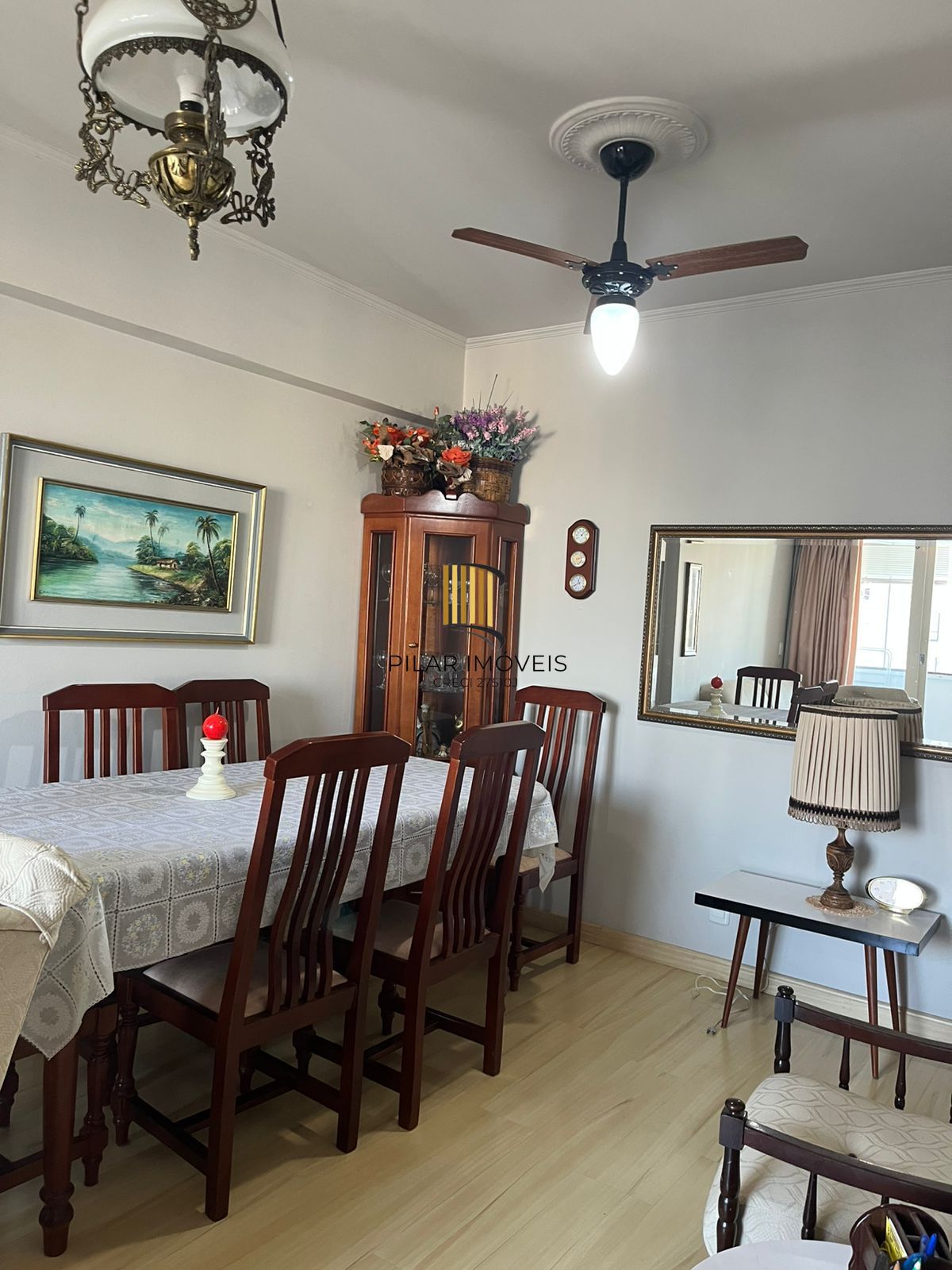 Apartamento 2 dormitórios no bairro Moinhos de Vento