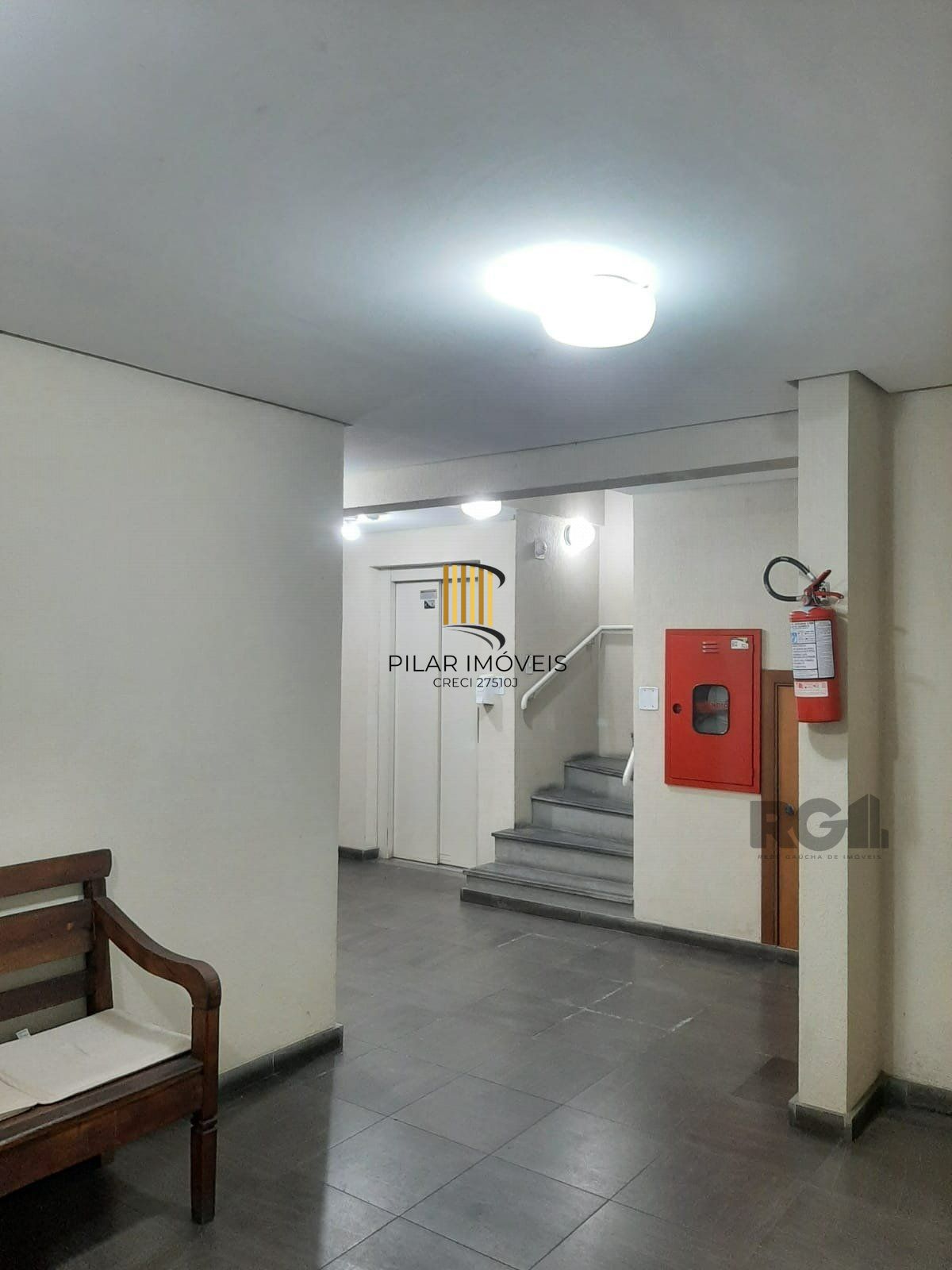Apartamento 2 dormitórios no bairro Santana