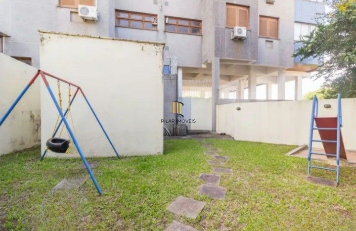 Cobertura 3 dormitórios no bairro Chácara das Pedras