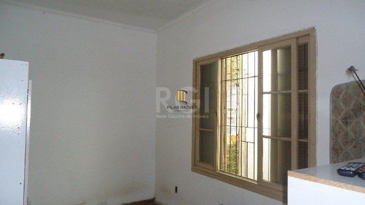Casa para Venda - 160m², 3 dormitórios, 1 vaga - Cidade Baixa