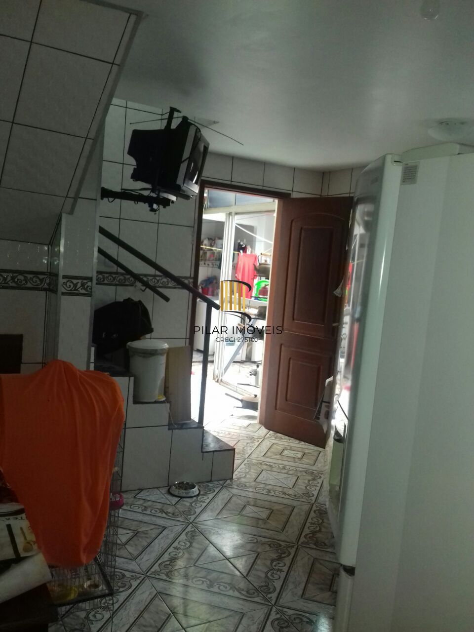 Casa para Venda - 130m², 5 dormitórios, sendo 1 suites, 2 vagas - Partenon