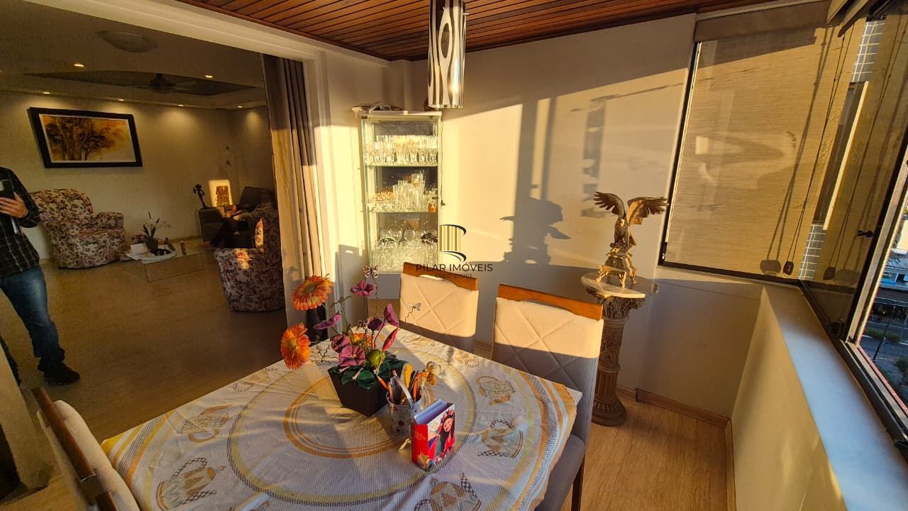 Apartamento 3 dormitórios no bairro Praia de Belas