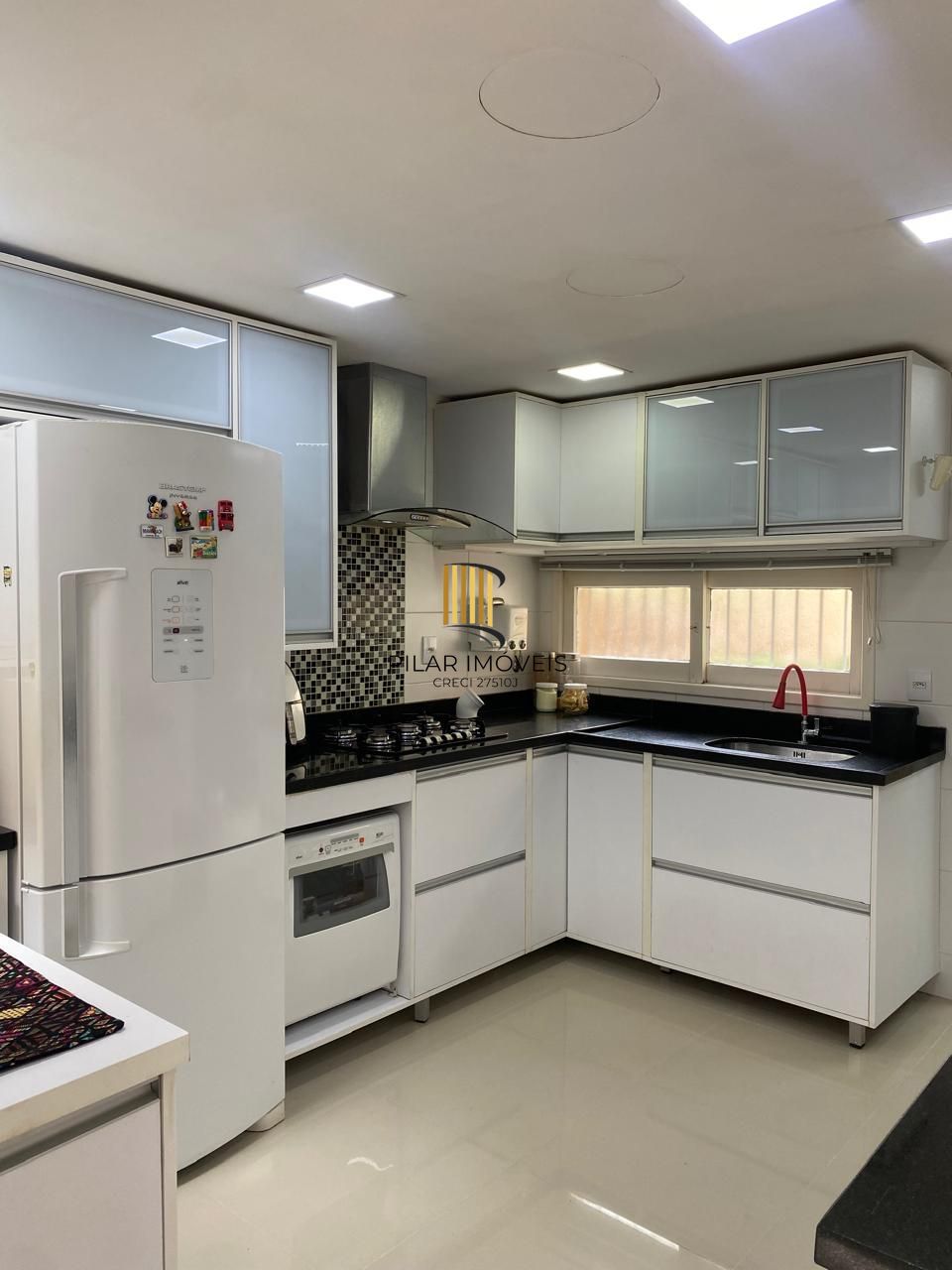 Casa 3 dormitórios no bairro Santo Antônio