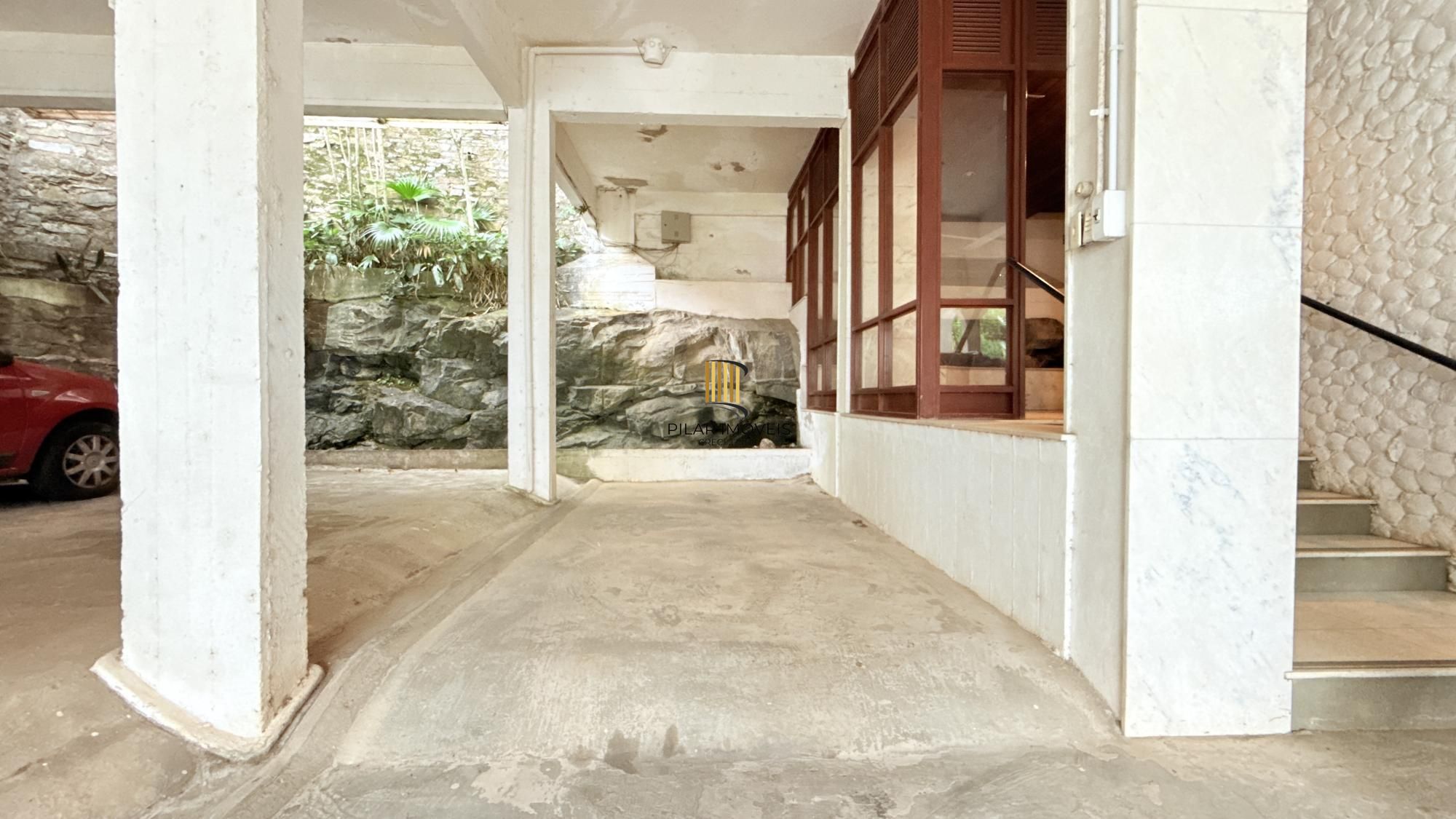 Apartamento 4 dormitórios no bairro Rio Branco