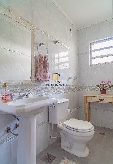 Casa para Venda - 147.56m², 2 dormitórios, 2 vagas - Partenon