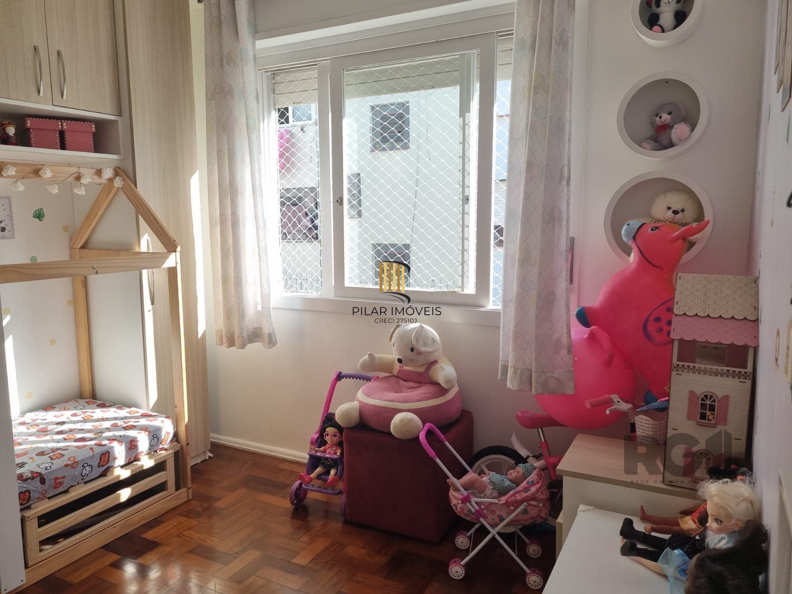 Apartamento 61m², 2 dormitórios, 1 vaga no bairro Jardim Botânico