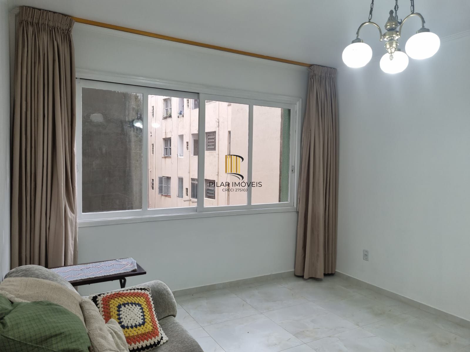 Apartamento para Venda - 99.05m², 3 dormitórios, sendo 1 suites, 1 vaga - Centro Histórico