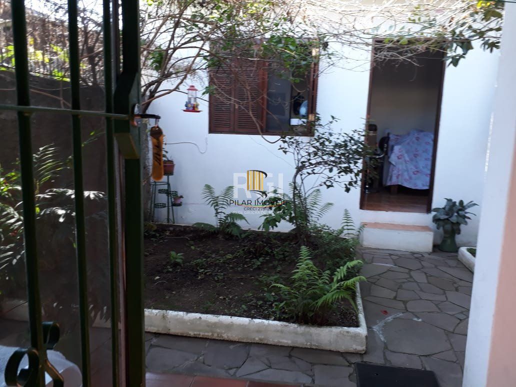 Casa para Venda - 200m², 3 dormitórios, sendo 1 suites, 1 vaga - Santana