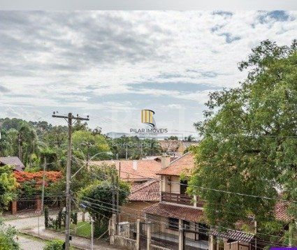 Casa para Venda - 225.43m², 3 dormitórios, sendo 1 suites, 2 vagas - Guarujá