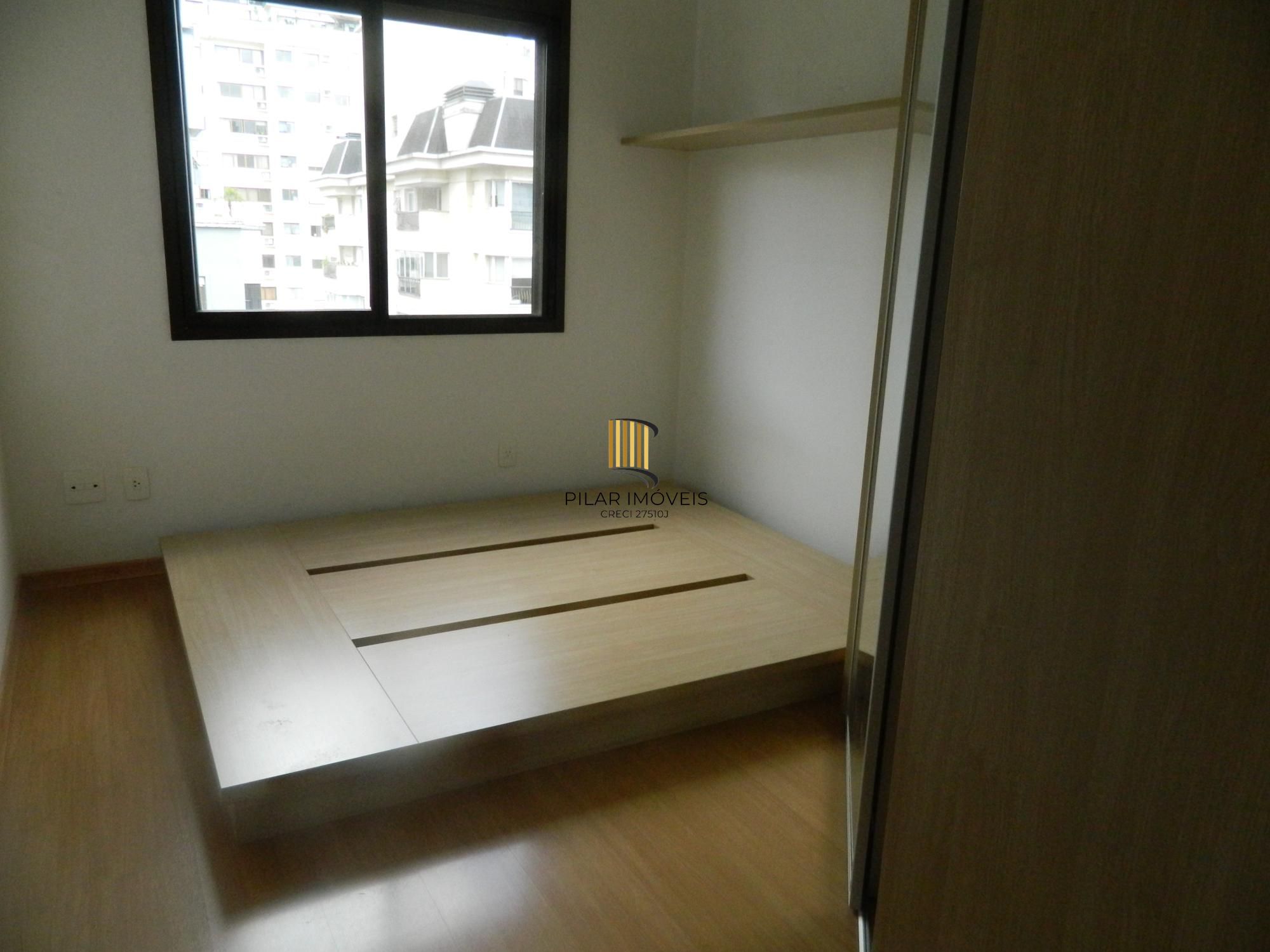 Apartamento 3 dormitórios no bairro Mont Serrat