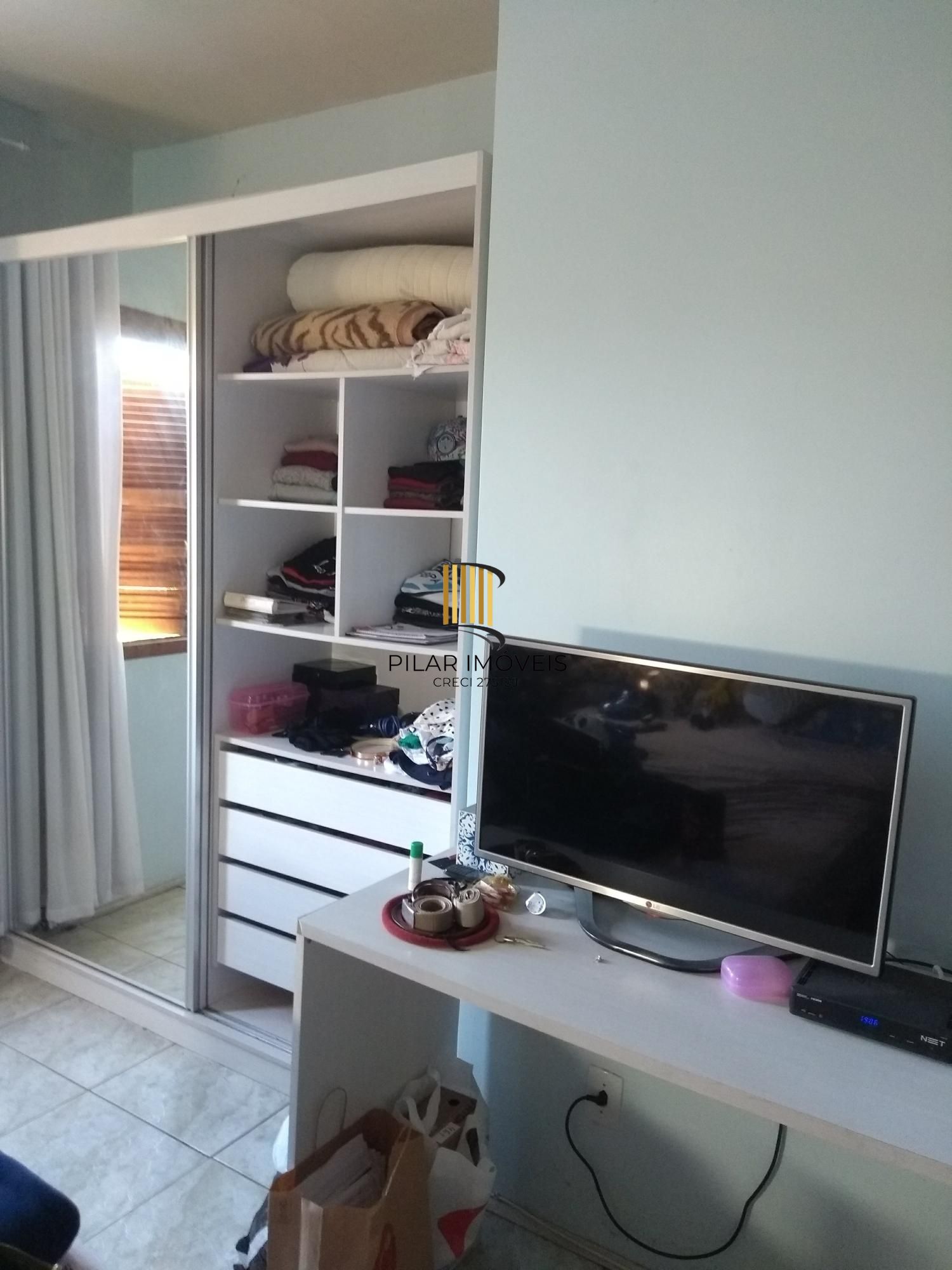 Predio para Venda - 291m², 3 dormitórios, sendo 2 suites, 1 vaga - Partenon