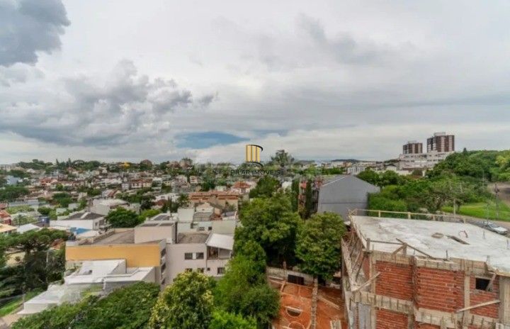 Cobertura 3 dormitórios no bairro Chácara das Pedras