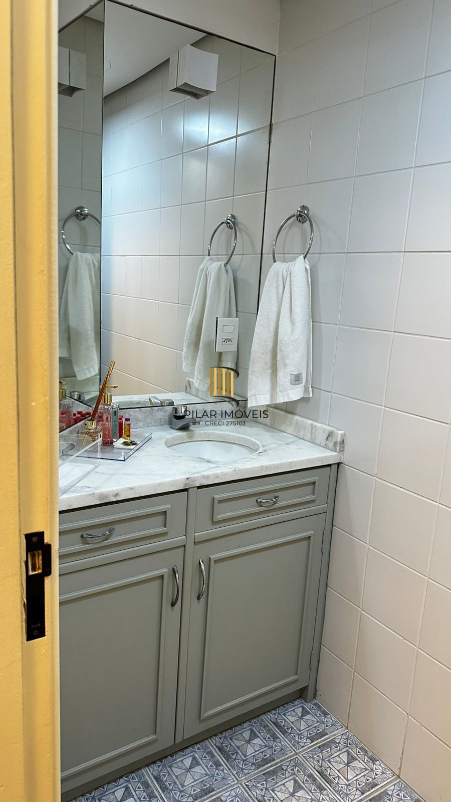 Apartamento com vista para o guaiba, 3 dormitórios com suite