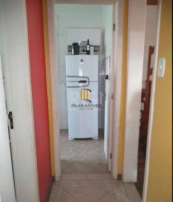 CASA EM 2 TERRENOS NO BAIRRO MEDIANEIRA