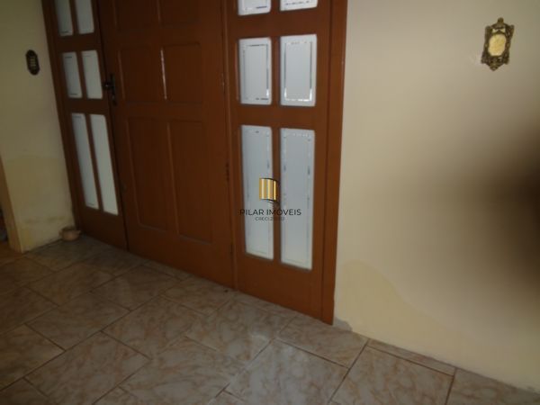 Casa para Venda - 190m², 3 dormitórios, sendo 1 suites, 1 vaga - Partenon