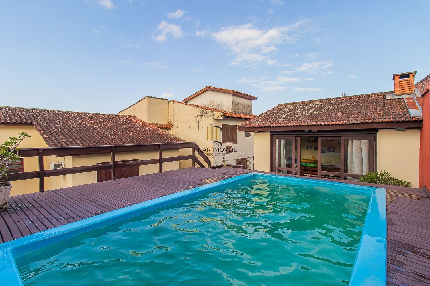 Casa 4 dormitórios no bairro Vila João Pessoa - Pilar Imóveis