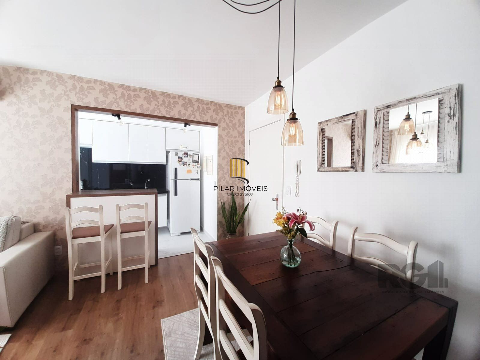 Apartamento 2 dormitórios no bairro Azenha