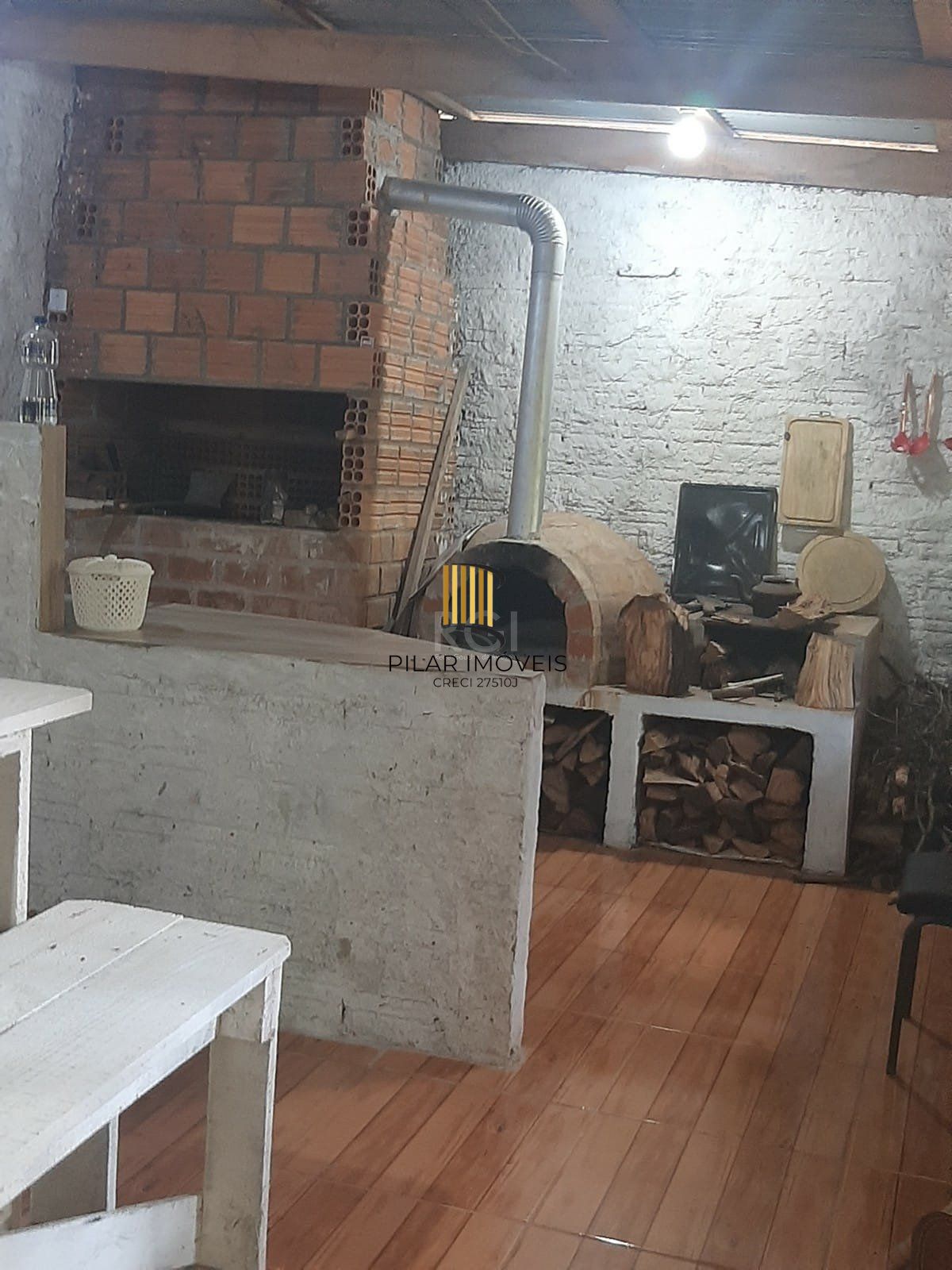 Sítio para Venda - 1800m², 2 dormitórios, Horto Das Oliveiras