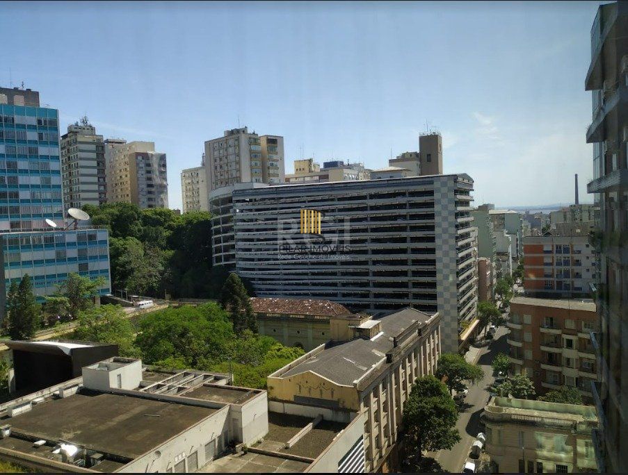 SALA COMERCIAL NO CENTRO HISTÓRICO