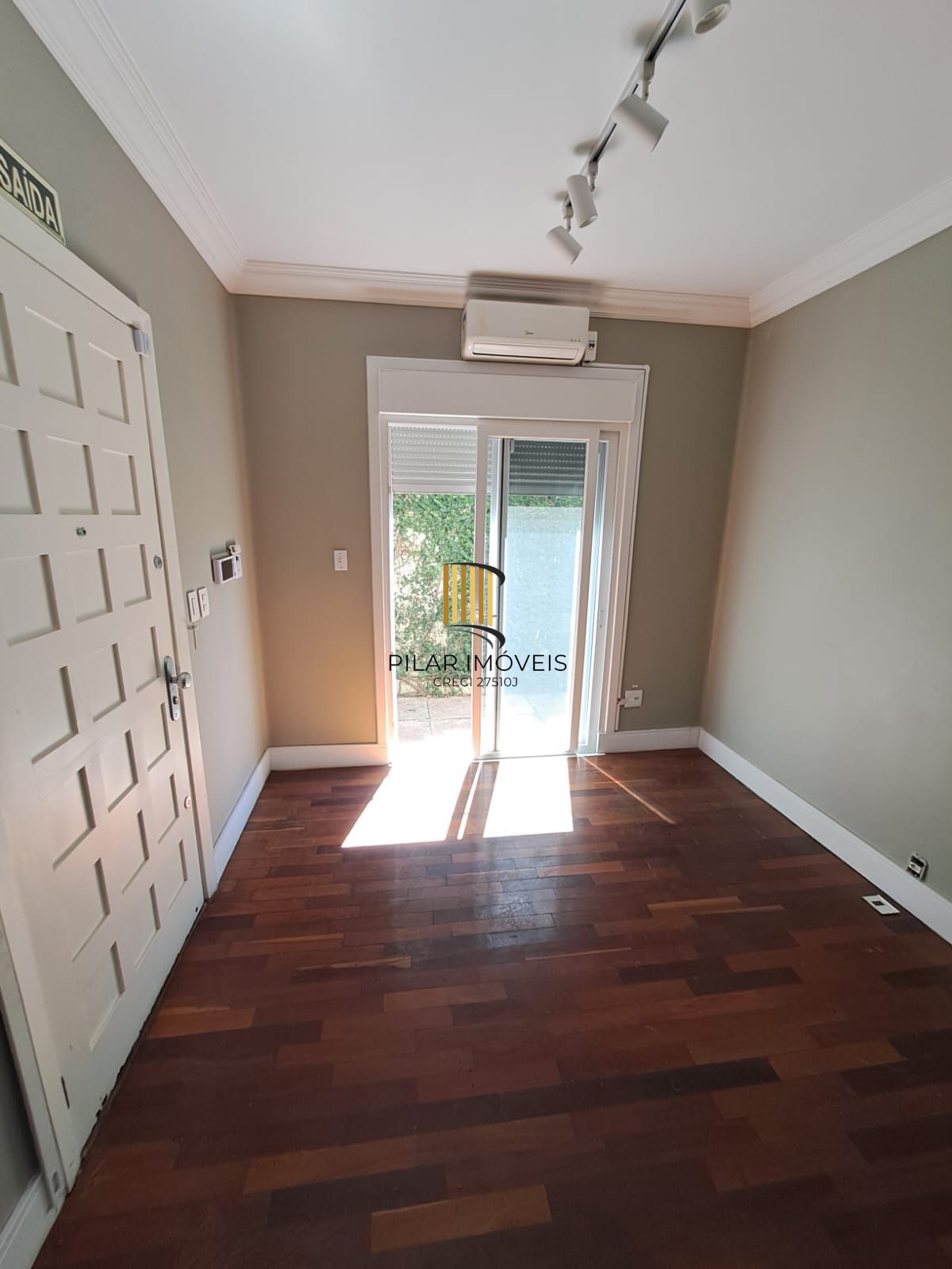 Casa 3 dormitórios no bairro Auxiliadora