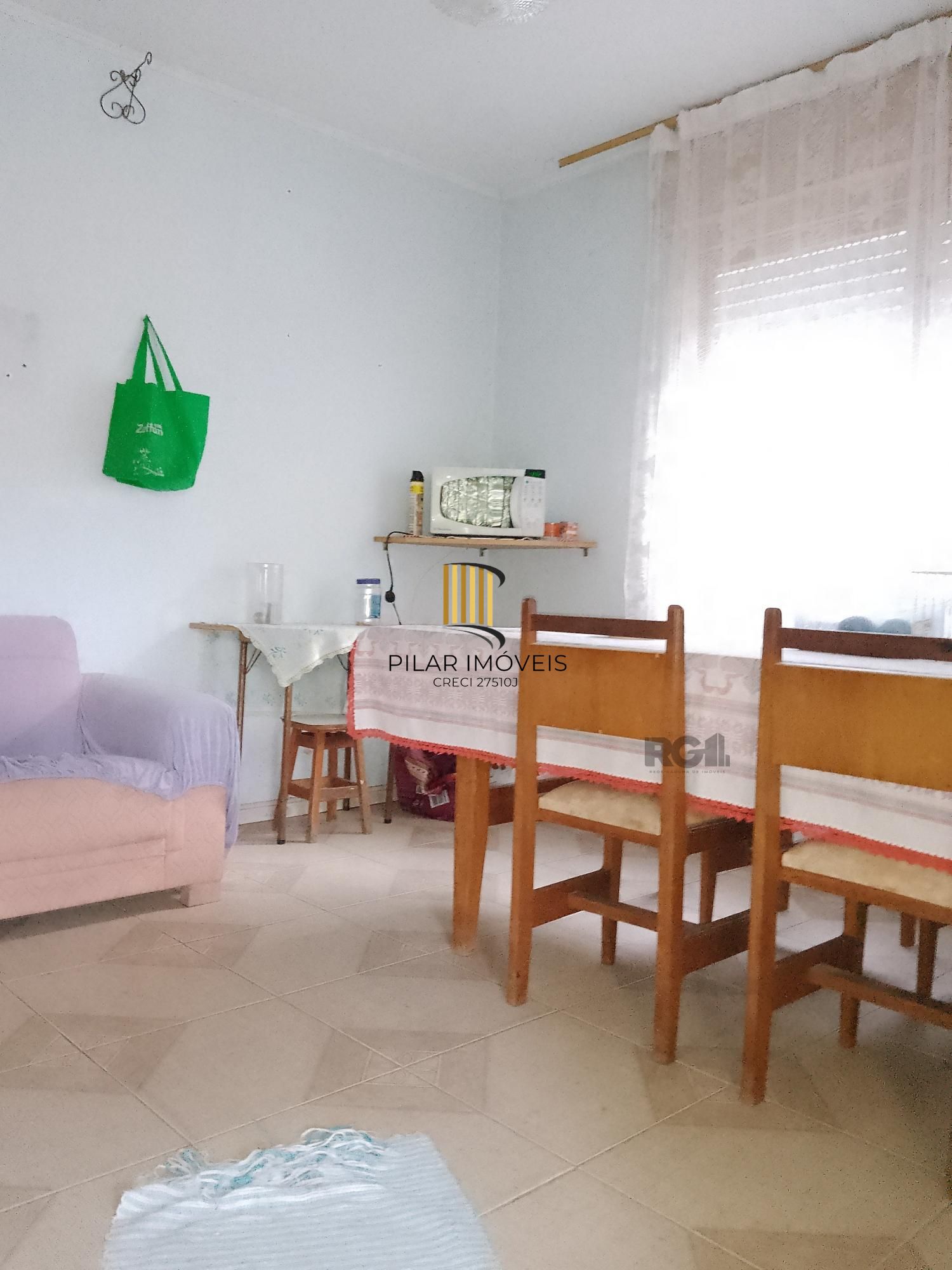 Casa 4 dormitórios, terreno com 1639m² à venda no Morro Santana