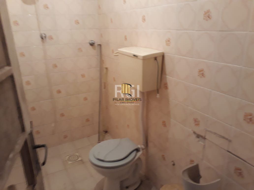 Casa para Venda - 415.8m², 5 dormitórios, 3 vagas - Menino Deus