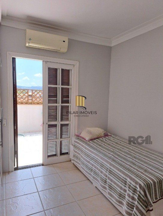 Casa 3 dormitórios no bairro Espírito Santo