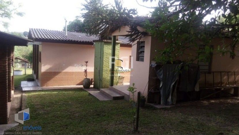 Sítio 3 dormitórios no bairro Branquinha