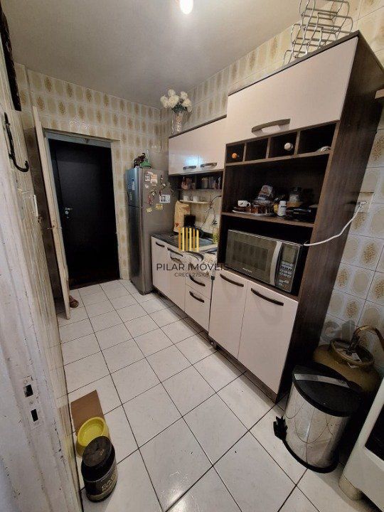 Apartamento 4 dormitórios no bairro Menino Deus