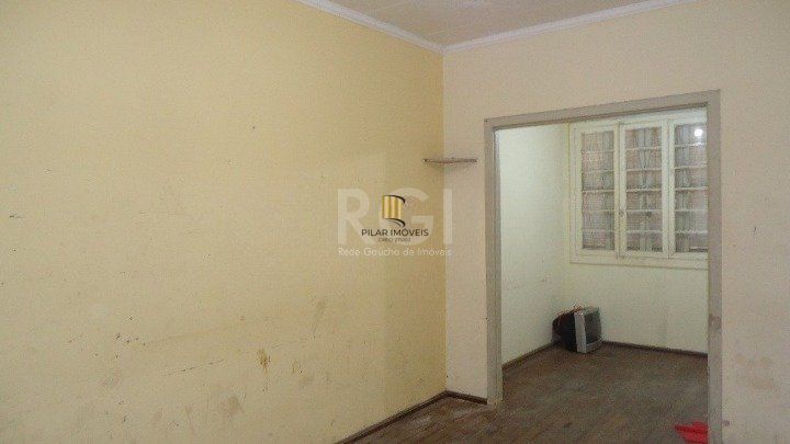 Casa para Venda - 160m², 3 dormitórios, 1 vaga - Cidade Baixa