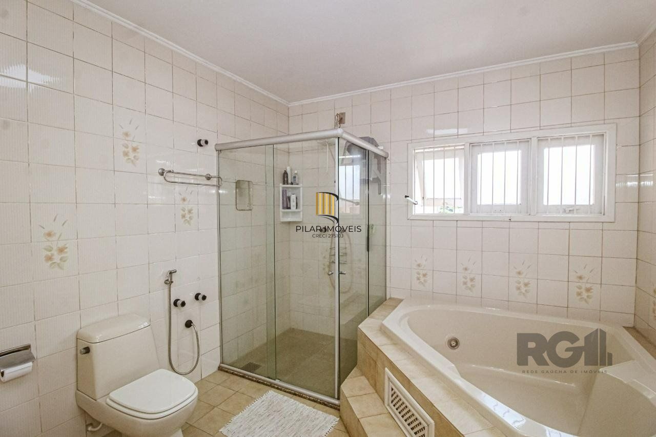 Casa 3 dormitórios no bairro Santo Antônio
