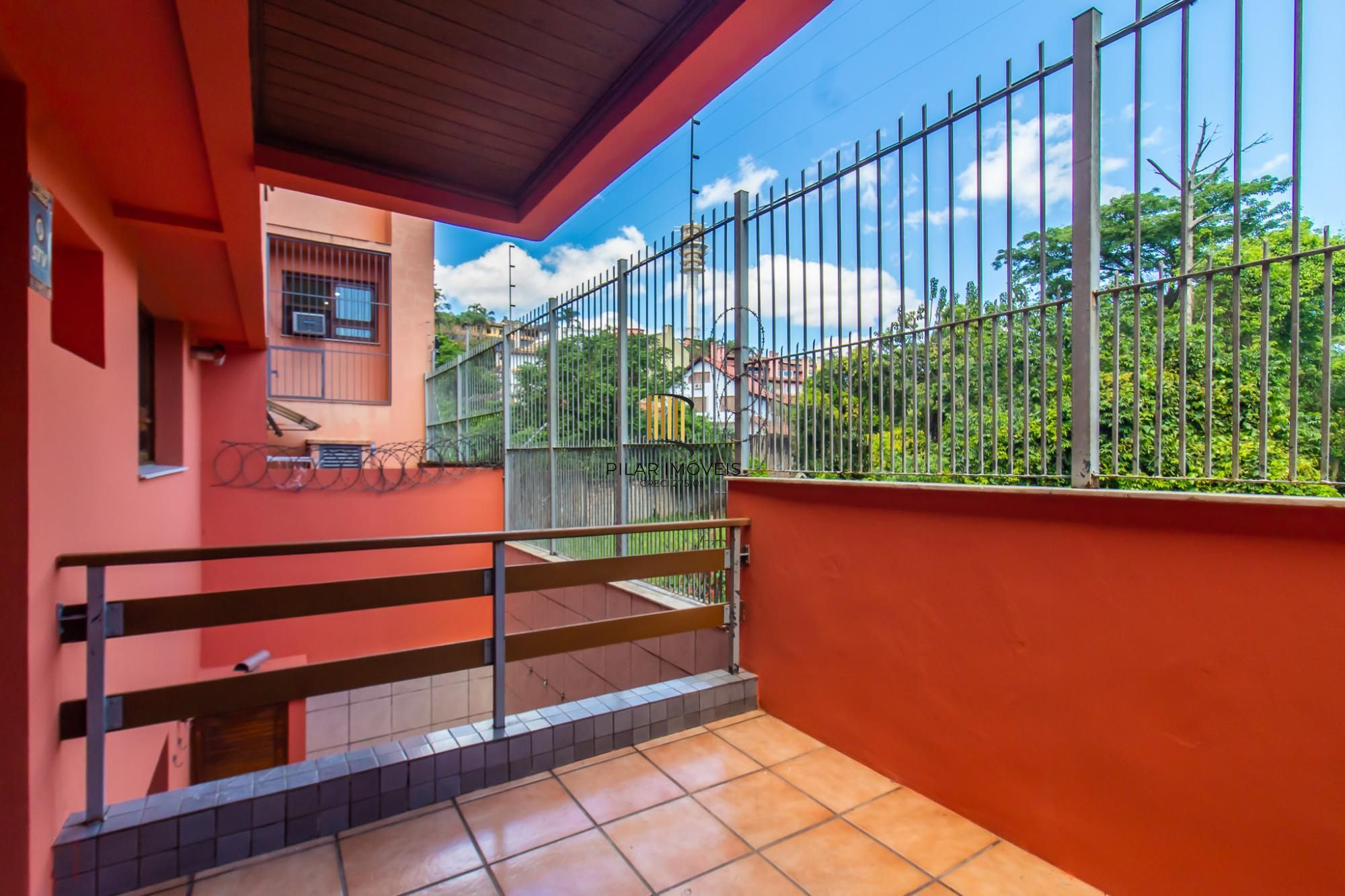 Casa de Condomínio 3 dormitórios no bairro Menino Deus