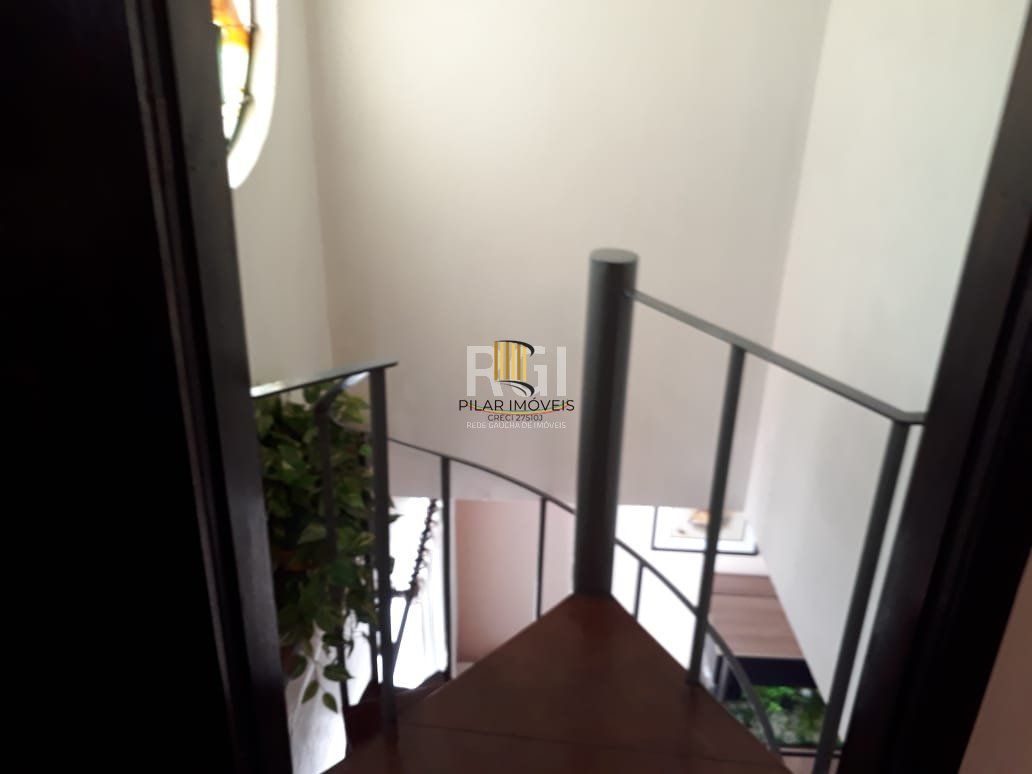 Casa para Venda - 200m², 3 dormitórios, sendo 1 suites, 1 vaga - Santana