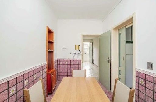 apartamento com três quartos no bairro Farroupilha