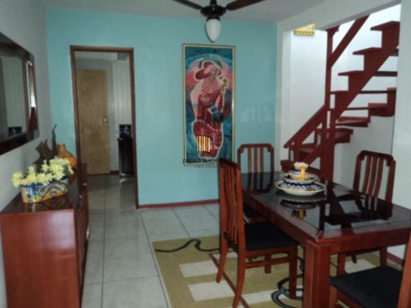 Casa para Venda - 450m², 3 dormitórios, 1 vaga - Floresta