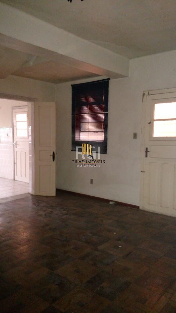 Casa para Venda - 140m², 3 dormitórios, 3 vagas - Santo Antonio