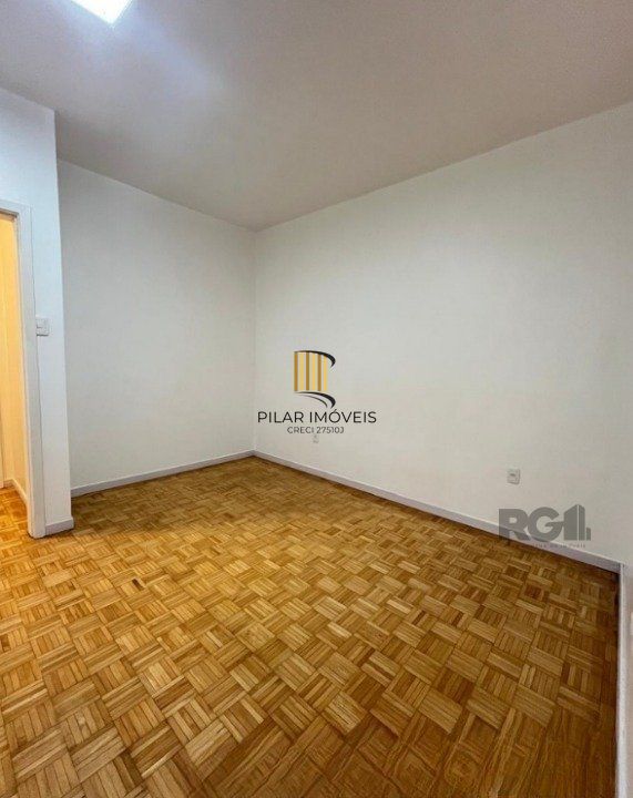 Apartamento 2 dormitórios no bairro Farroupilha