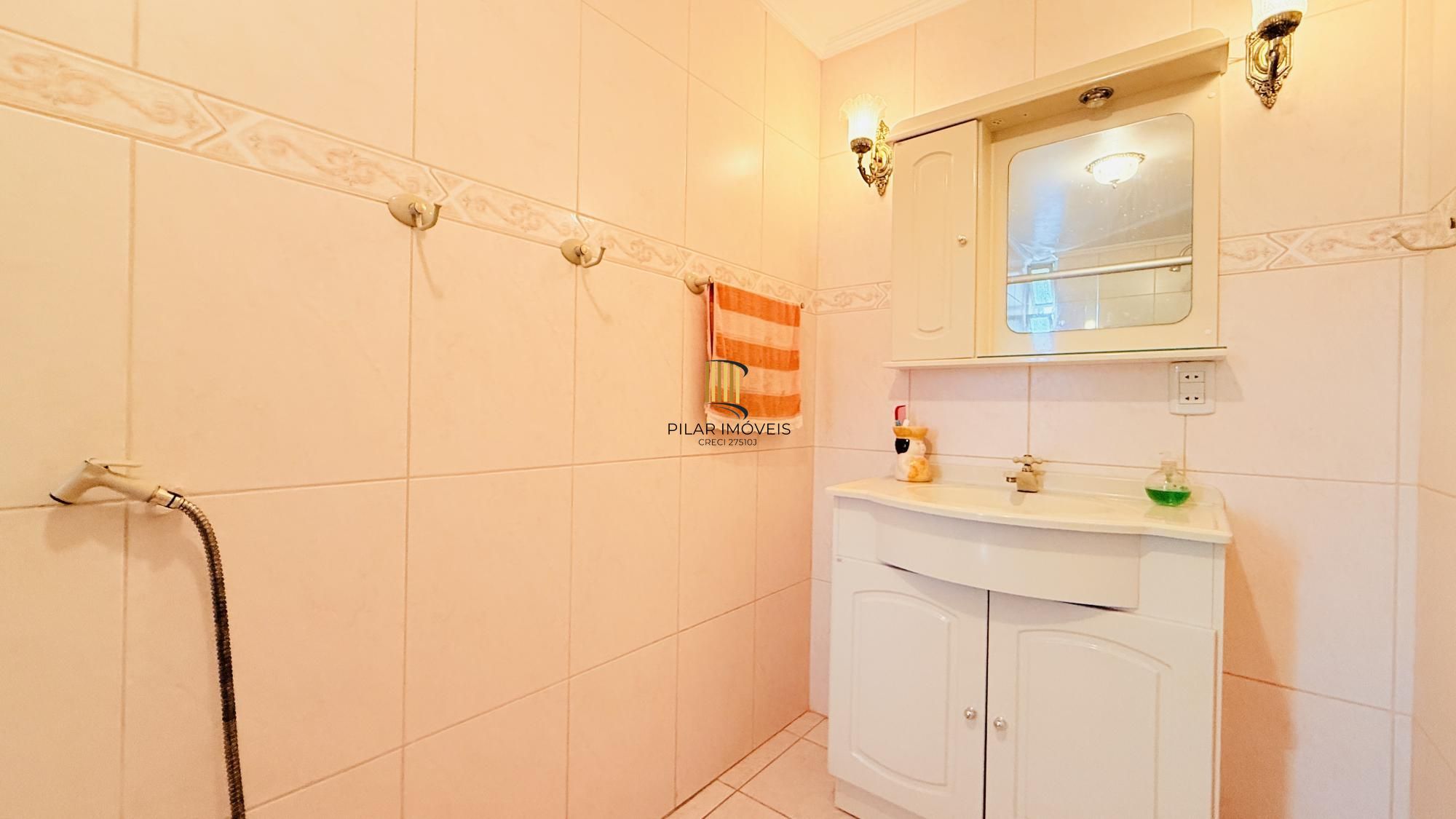 Apartamento 2 dormitórios no bairro Moinhos de Vento