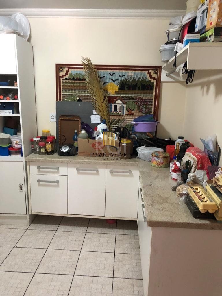 Casa para Venda - 225.91m², 4 dormitórios, sendo 2 suites, 1 vaga - Nonoai
