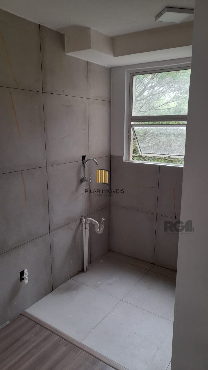 Apartamento 2 dormitórios no bairro Lomba do Pinheiro