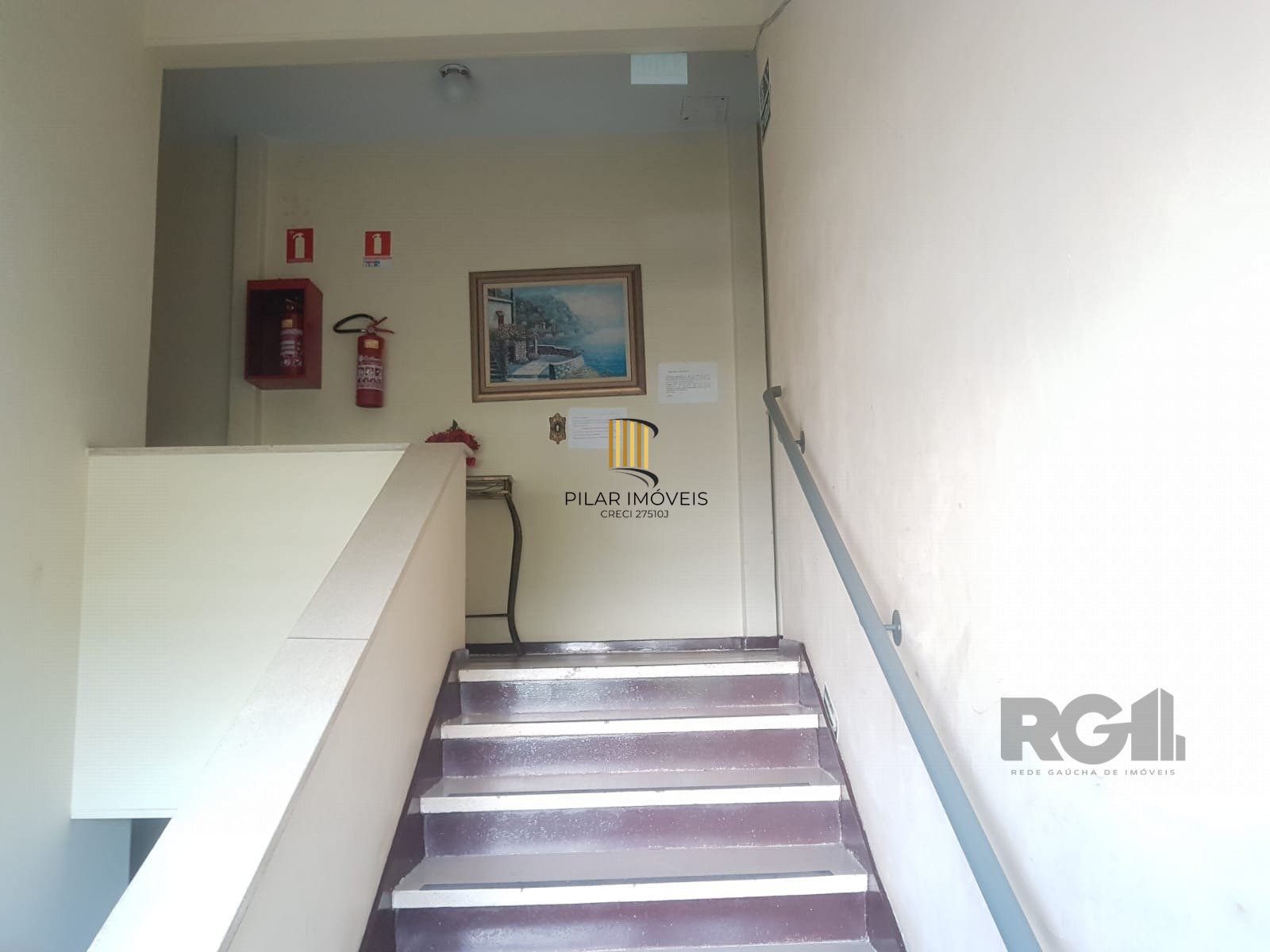 Apartamento 2 dormitórios no bairro Azenha