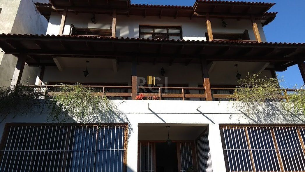 Casa para Venda - 564.87m², 4 dormitórios, sendo 2 suites, 2 vagas - Vila Assunção