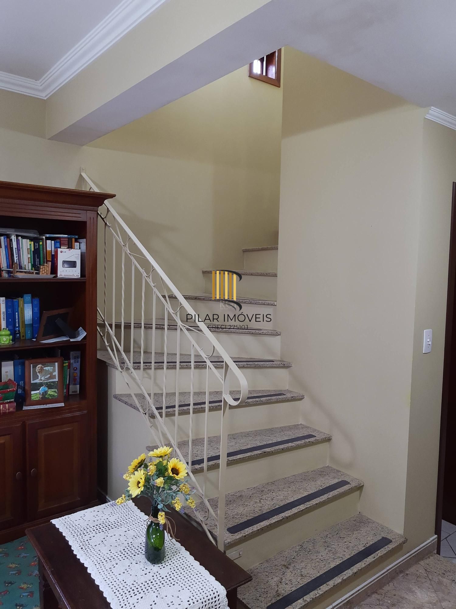 Casa 3 dormitórios no bairro Espírito Santo