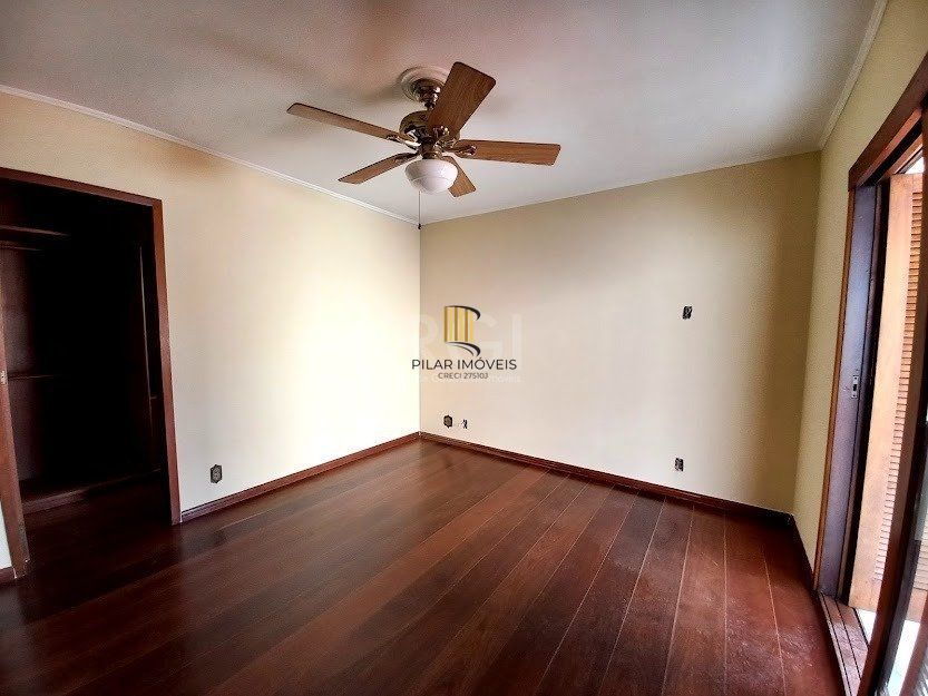 Casa para Venda - 224m², 3 dormitórios, sendo 1 suites, 3 vagas - Santana